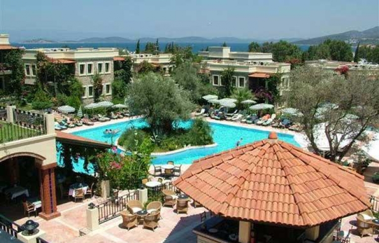 ZEYTiNADA HOTEL