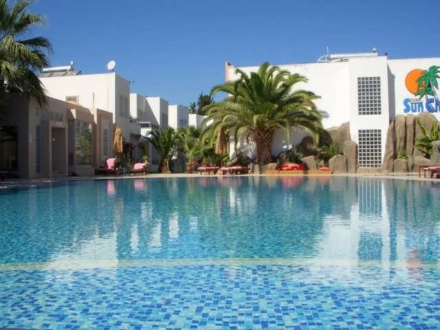 SUN CLUB HOTEL