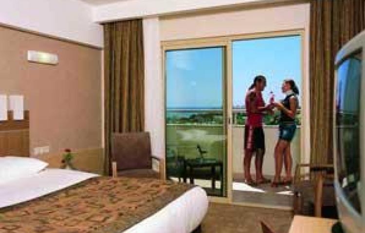 KUMKOY BEACH RESORT & SPA 