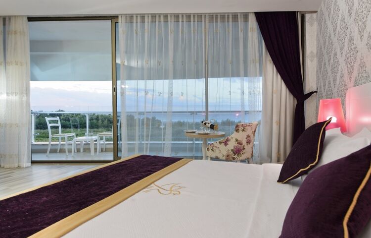 Raymar Resort & Aqua