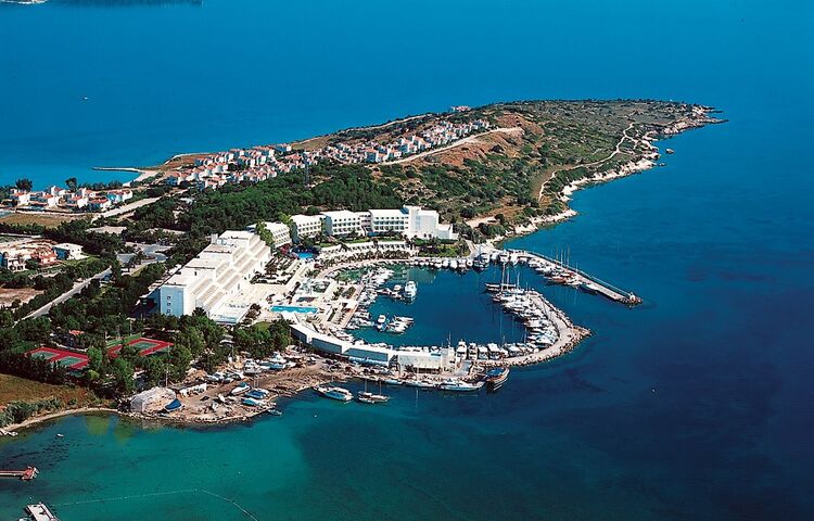Altın Yunus Resort & Thermal Hotel
