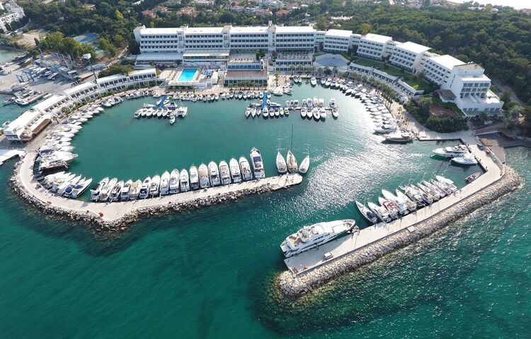 Altın Yunus Resort & Thermal Hotel