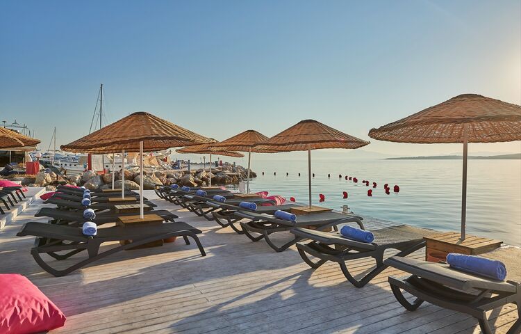 Altın Yunus Resort & Thermal Hotel