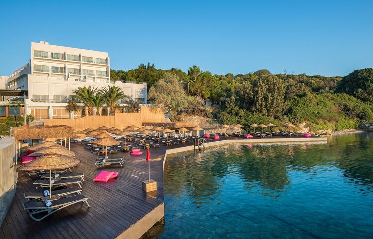 Altın Yunus Resort & Thermal Hotel