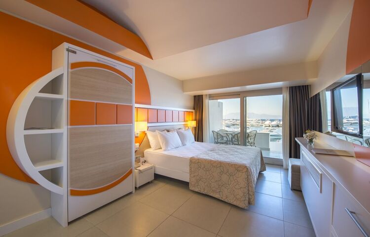 Altın Yunus Resort & Thermal Hotel