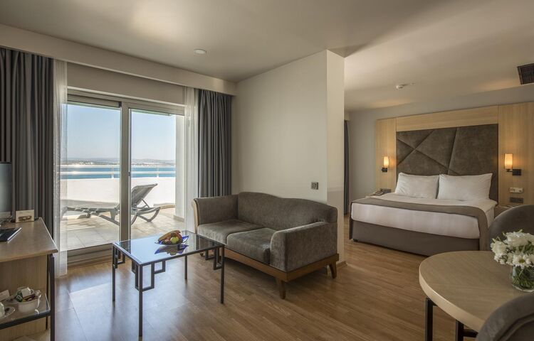 Altın Yunus Resort & Thermal Hotel