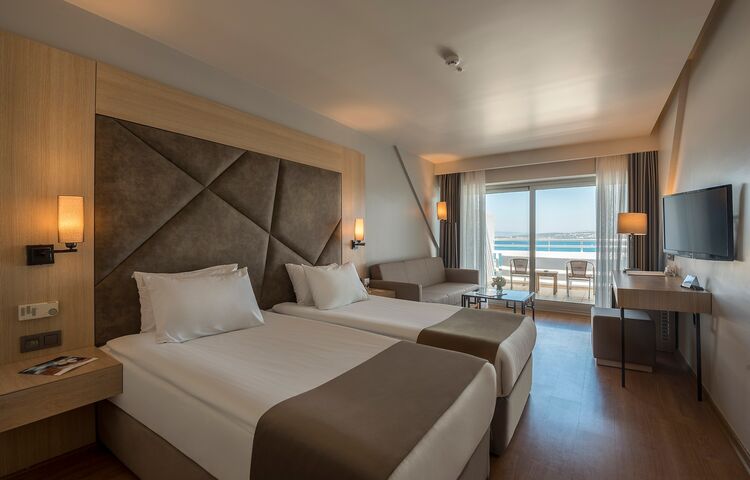 Altın Yunus Resort & Thermal Hotel