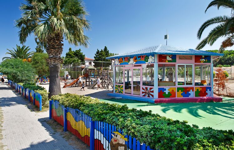 Altın Yunus Resort & Thermal Hotel