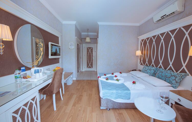 Ocean Blue High Class Hotel