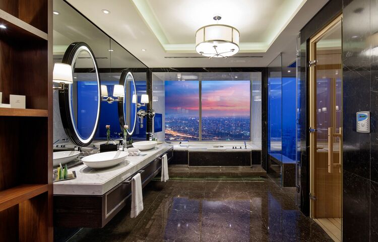 Hilton İstanbul Bomonti Hotel & Conference Center