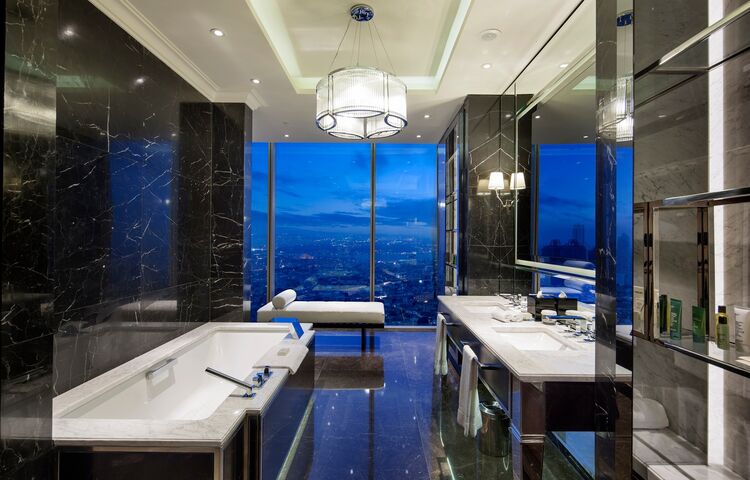Hilton İstanbul Bomonti Hotel & Conference Center