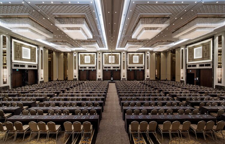 Hilton İstanbul Bomonti Hotel & Conference Center