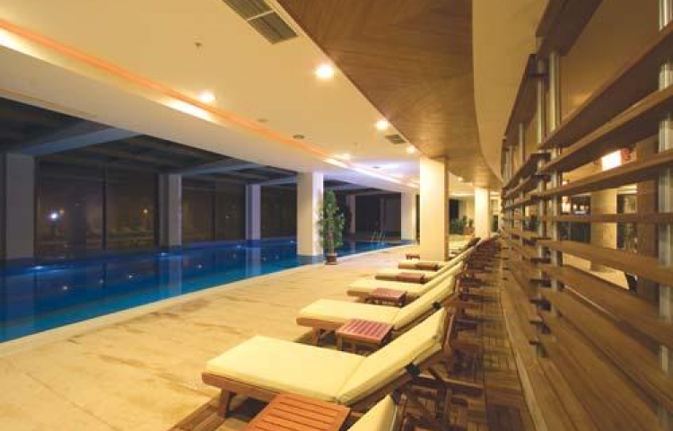 FAME RESiDENCE LARA