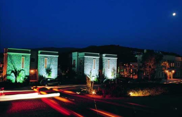 ZEYTiNADA HOTEL